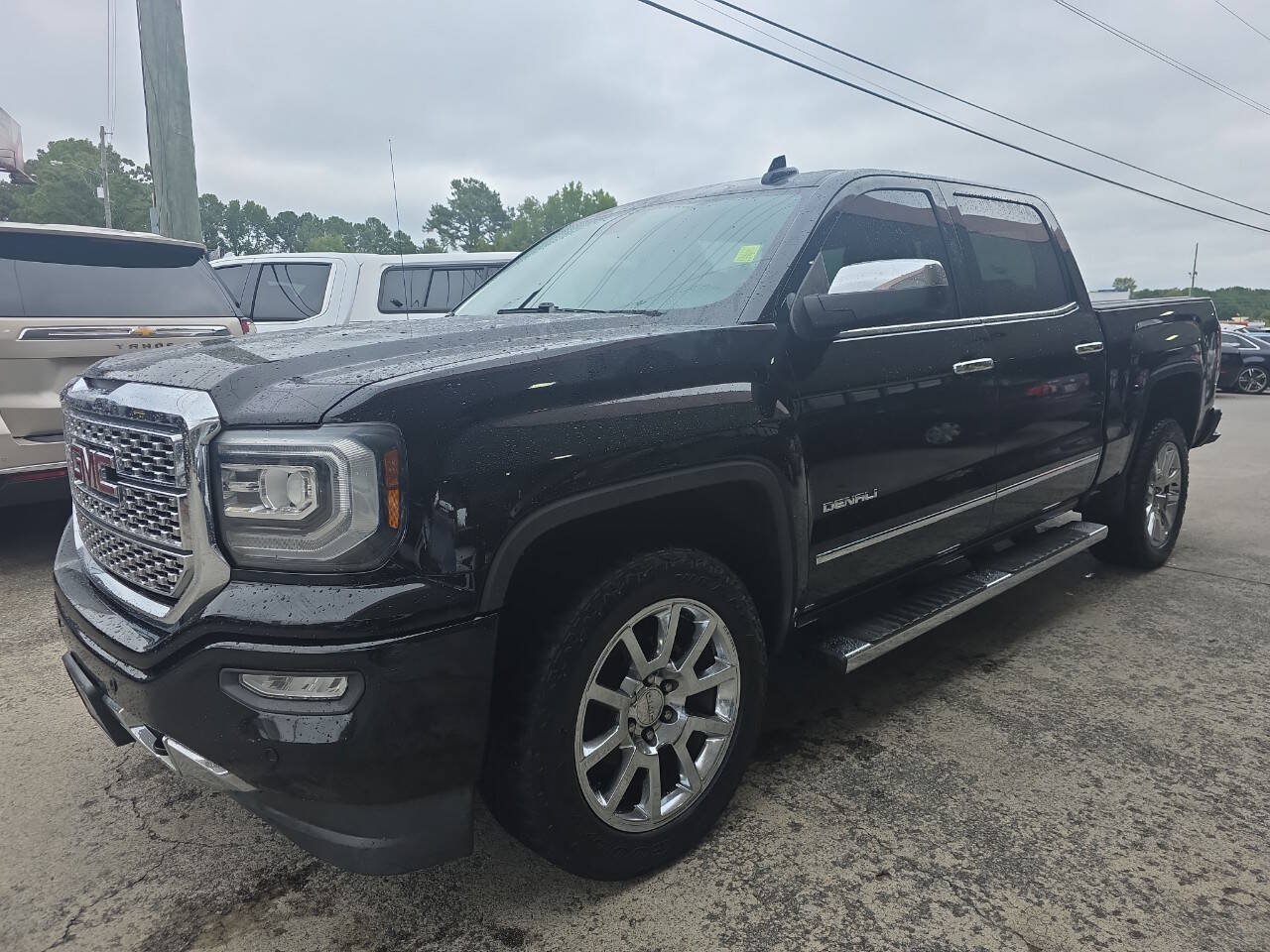 Used 2017 GMC Sierra 1500 Denali AWD/4WD image 2