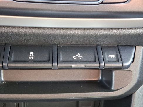 Used 2022 Chevrolet Colorado LT w/ LT Convenience Package image 25