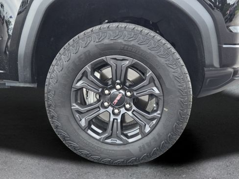 Used 2025 GMC Canyon Elevation w/ Convenience Package AWD/4WD image 4