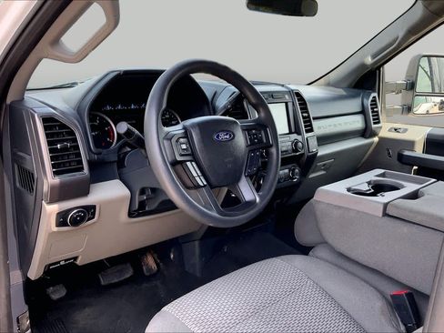 Used 2022 Ford F250 XLT AWD/4WD image 17