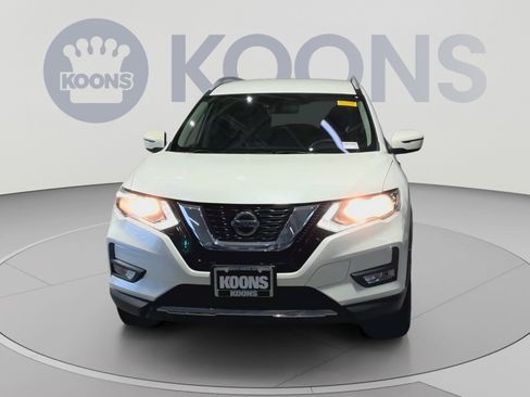 Used 2019 Nissan Rogue S AWD/4WD image 4