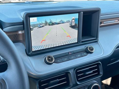 Used 2024 Ford Maverick Lariat image 14