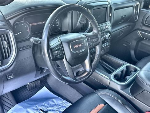 Used 2022 GMC Sierra 2500 AT4 w/ AT4 Premium Plus Package image 10