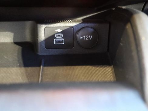 Used 2025 Ford Escape ST-Line Select image 26