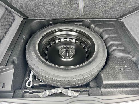 Used 2020 Mercedes-Benz GLE 450 4MATIC image 51