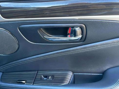 Used 2014 Lexus LS 460 AWD image 22