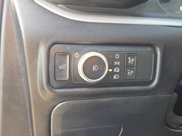 Used 2022 Ford Explorer XLT w/ Equipment Group 202A AWD/4WD image 23