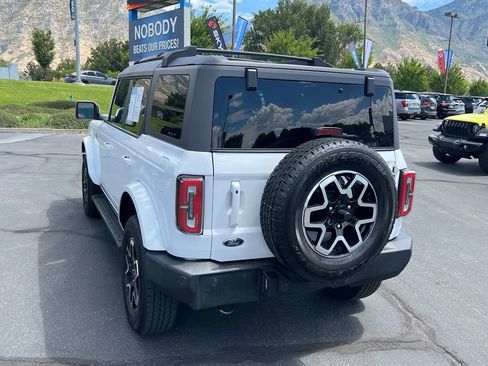 Used 2023 Ford Bronco Outer Banks AWD/4WD image 11