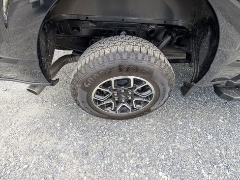 Used 2022 Ford F150 XLT w/ Equipment Group 301A Mid image 15