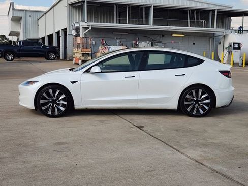 Used 2024 Tesla Model 3 Long Range image 4