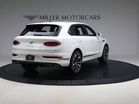 New 2025 Bentley Bentayga image 5