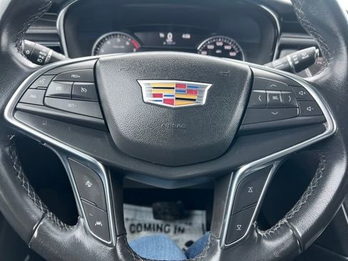 Used 2021 Cadillac XT5 Luxury AWD/4WD image 29