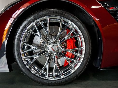 Used 2018 Chevrolet Corvette Z06 RWD image 64