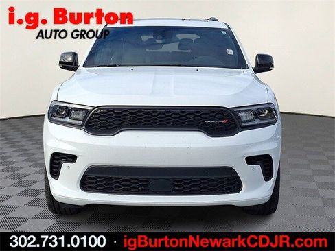 Used 2025 Dodge Durango GT image 2