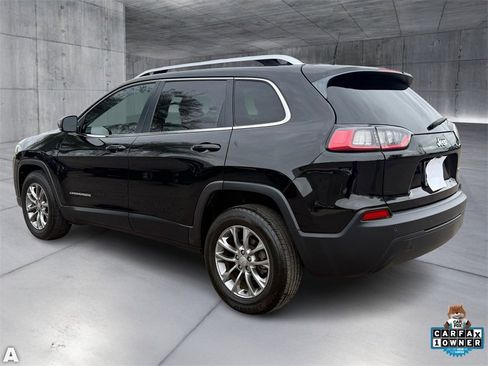 Used 2020 Jeep Cherokee Latitude Plus image 4