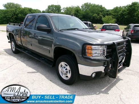 Used 2011 GMC Sierra 2500 SLE w/ SLE Preferred Package AWD/4WD image 7
