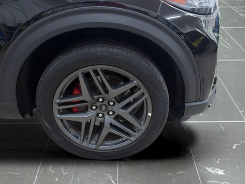 Used 2025 Ford Explorer ST-Line w/ ST-Line Street Pack AWD/4WD image 24