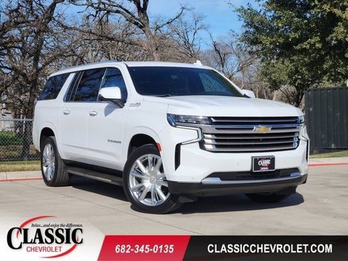 Used 2022 Chevrolet Suburban High Country image 1