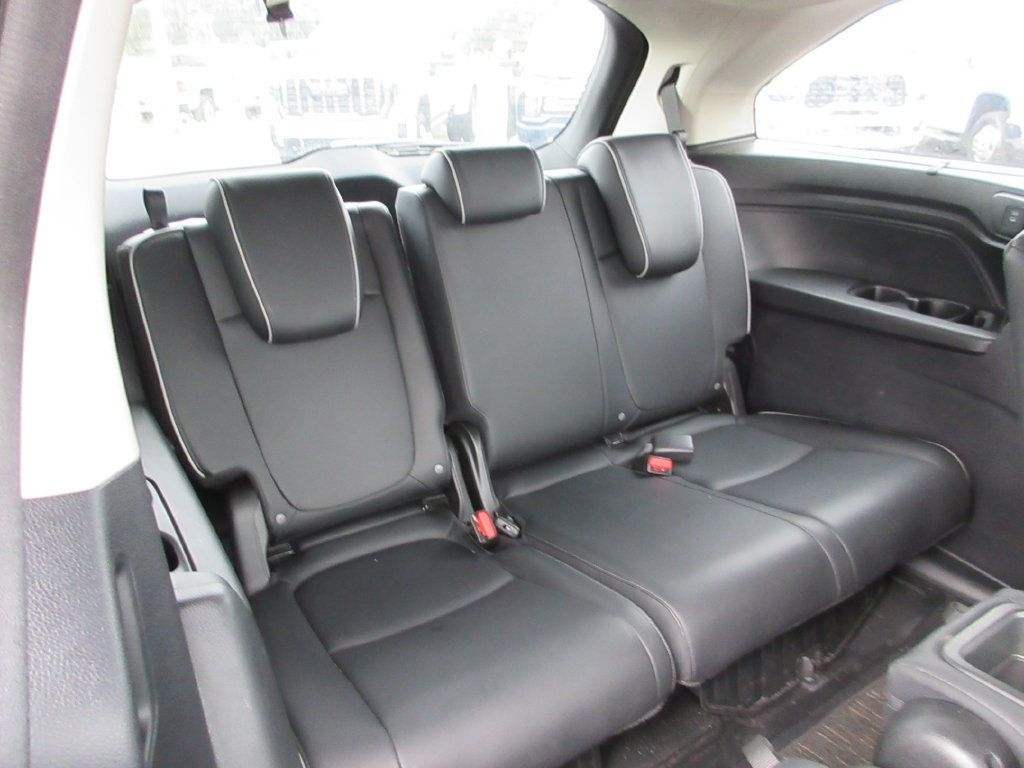 Used 2025 Honda Odyssey Touring image 27