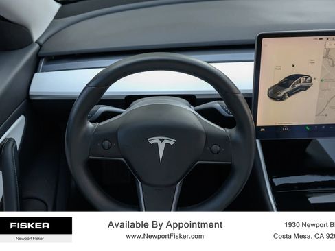 Used 2019 Tesla Model 3 Standard Range Plus image 20