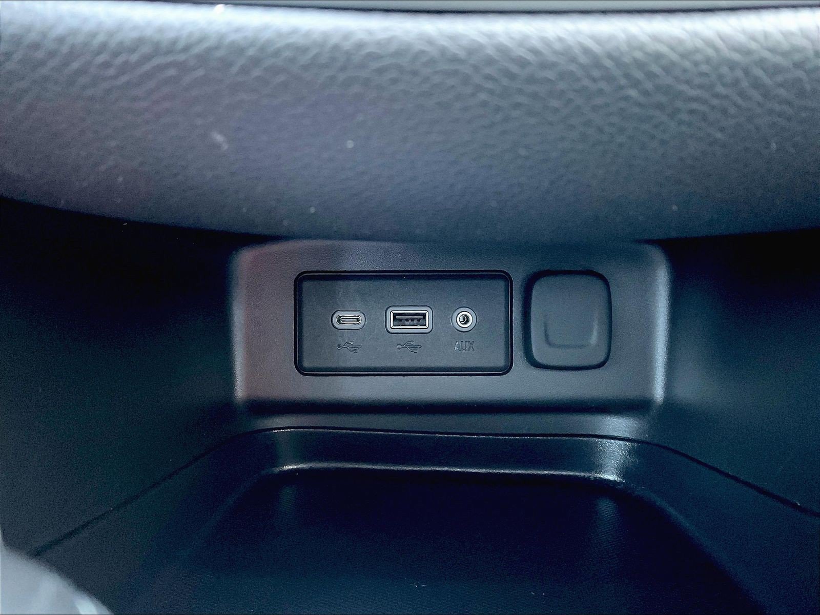 Used 2019 Chevrolet Equinox LT FWD image 15