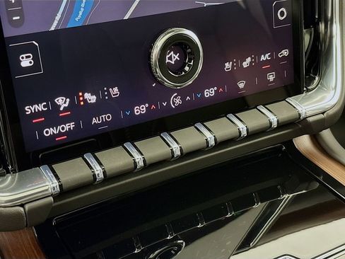 New 2026 GMC Yukon XL Denali image 16