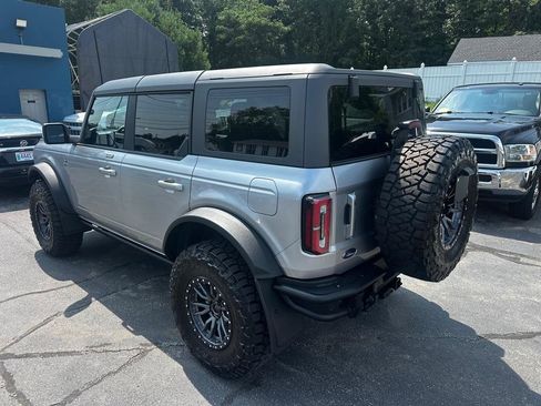 Used 2023 Ford Bronco Outer Banks AWD/4WD image 4