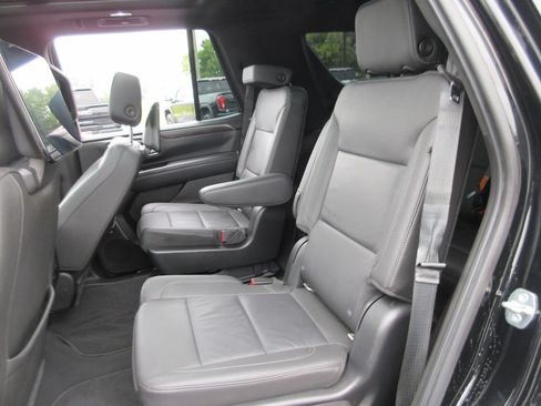 Used 2021 Chevrolet Tahoe Z71 w/ Rear Media and Nav Package AWD/4WD image 23