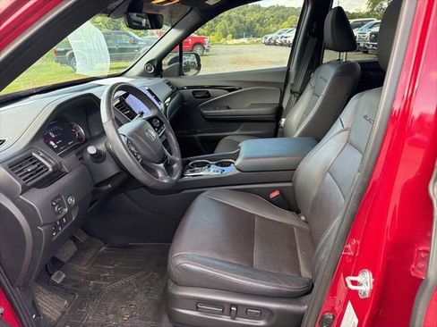 Used 2024 Honda Passport Black Edition image 12