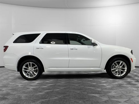 Used 2022 Dodge Durango GT image 6