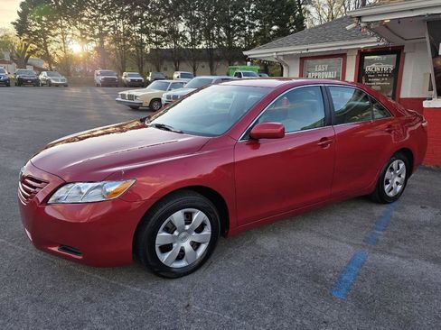 Used 2009 Toyota Camry image 8