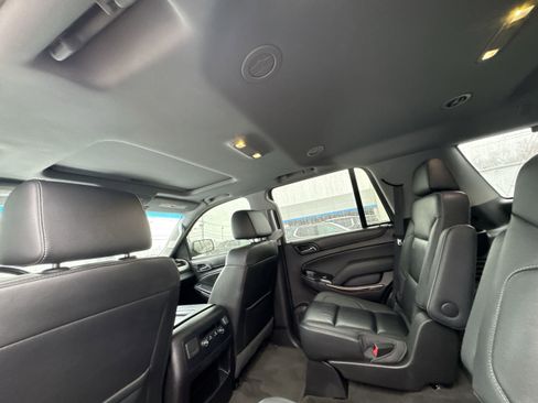 Used 2018 Chevrolet Tahoe LT image 19