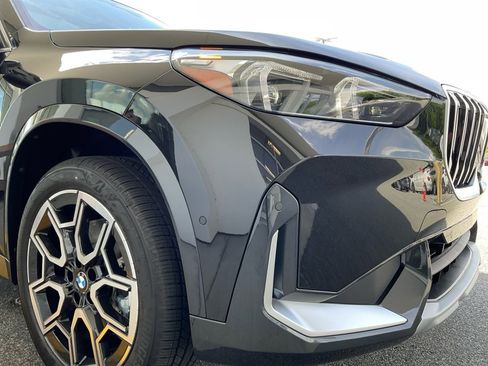 Certified 2025 BMW X1 xDrive28i w/ Technology Package image 24