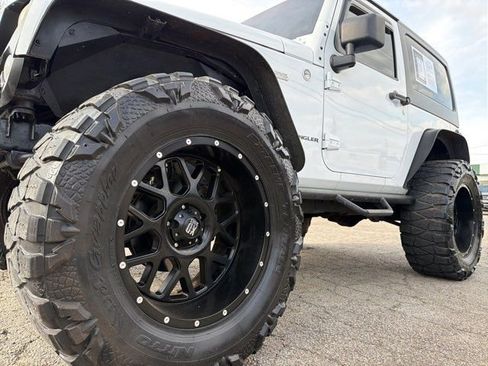 Used 2014 Jeep Wrangler Freedom Edition w/ Connectivity Group image 14