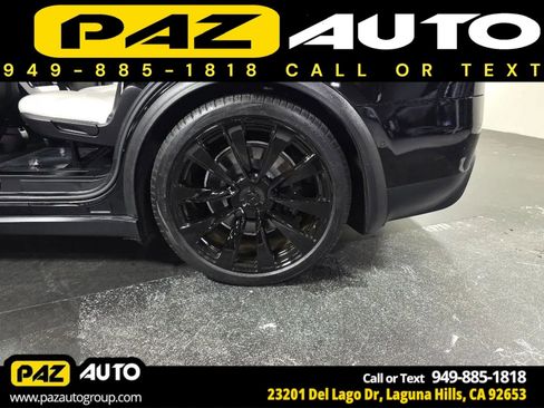 Used 2023 Tesla Model X image 22