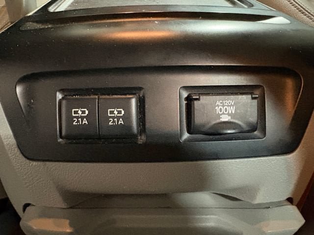 Certified 2020 Toyota Sienna XLE FWD image 11