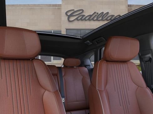 New 2026 Cadillac Optiq Sport 2 image 24