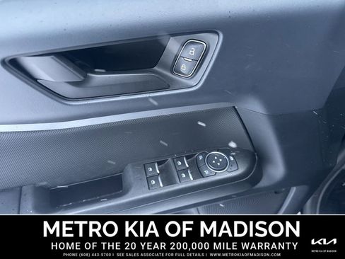 Used 2022 Ford Bronco Sport Base image 12