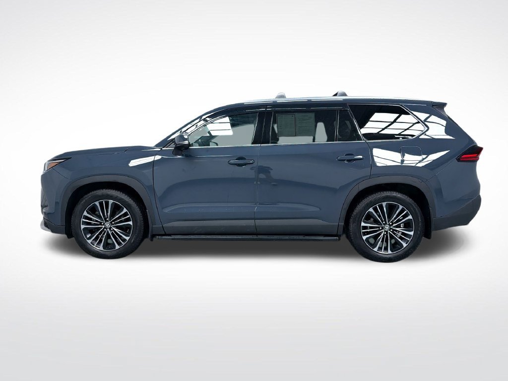 Certified 2025 Toyota Grand Highlander AWD Hybrid image 12