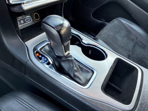 Used 2020 Jeep Grand Cherokee Altitude image 25