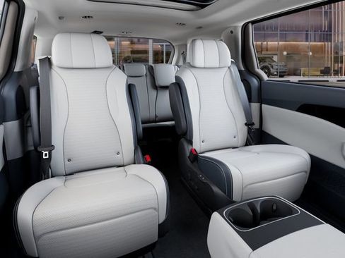New 2026 Kia Carnival SX Prestige FWD image 16