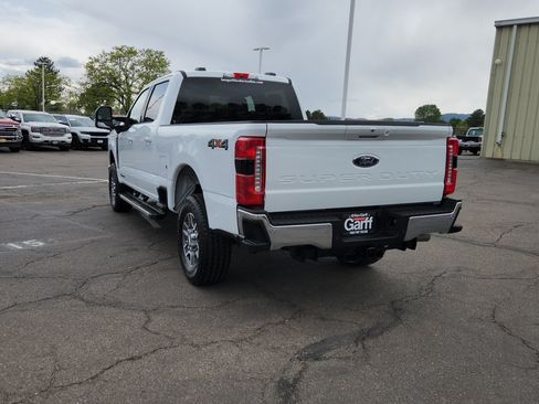 Certified 2025 Ford F250 Lariat AWD/4WD image 11