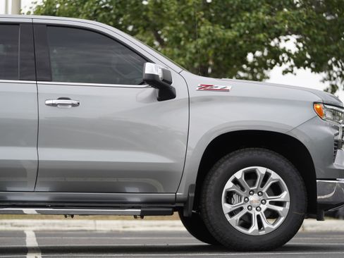 New 2026 Chevrolet Silverado 1500 LTZ w/ LTZ Premium Package AWD/4WD image 6