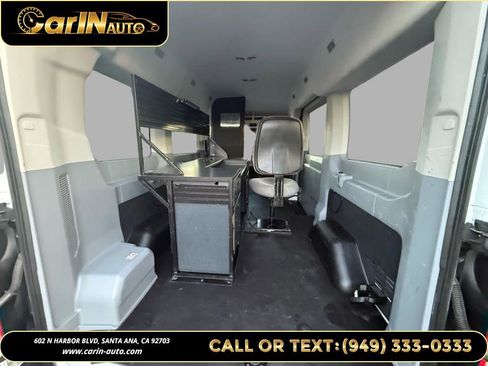 Used 2017 Ford Transit 150 XLT image 18