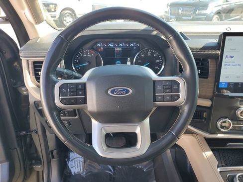 Used 2024 Ford Expedition Max Limited image 26