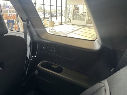 New 2027 Kia Telluride S image 34