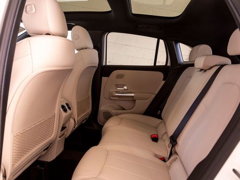 New 2026 Mercedes-Benz GLA 250 image 21