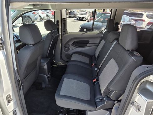Used 2021 Ford Transit Connect XL image 16