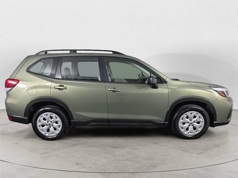Used 2021 Subaru Forester w/ Popular Package #1 AWD/4WD image 4