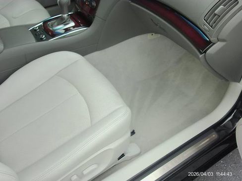 Used 2010 INFINITI G37 x Sedan w/ Premium Pkg AWD/4WD image 18